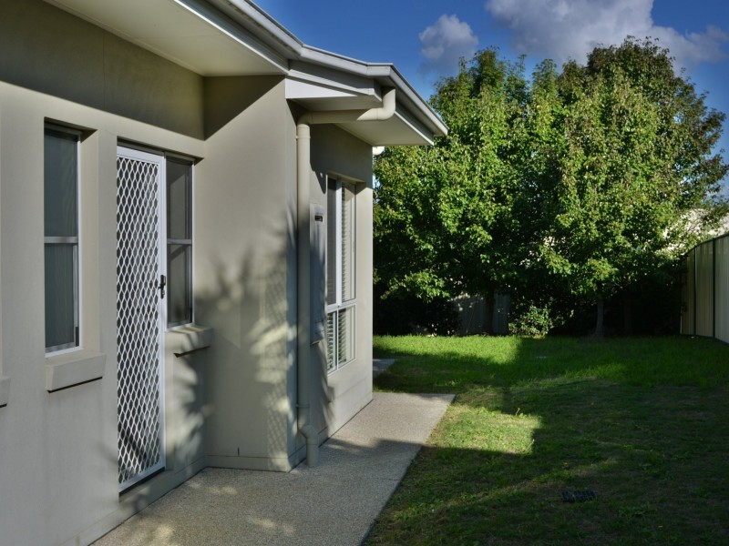 11 Floribunda Avenue, Warwick QLD 4370