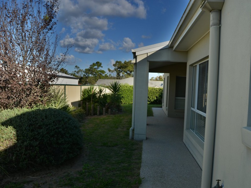 11 Floribunda Avenue, Warwick QLD 4370