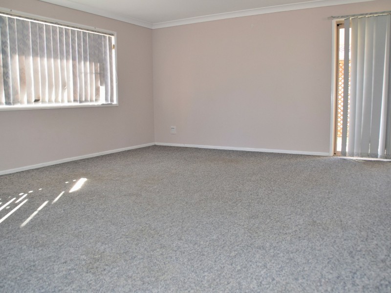 12 Howard Street, Warwick QLD 4370