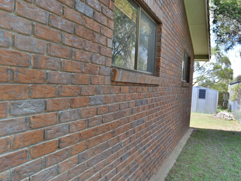 32 Fairway Drive, Warwick QLD 4370
