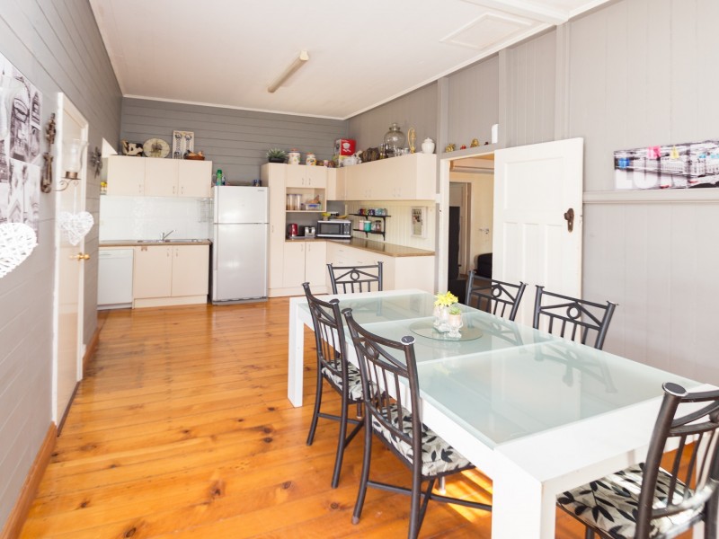 107 Cleary Street, Warwick QLD 4370