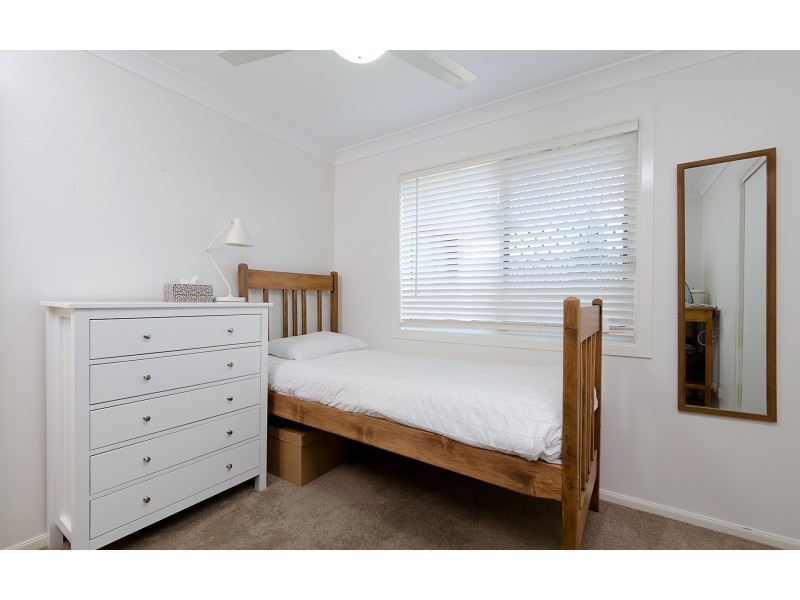 27 Rowland Street, Warwick QLD 4370