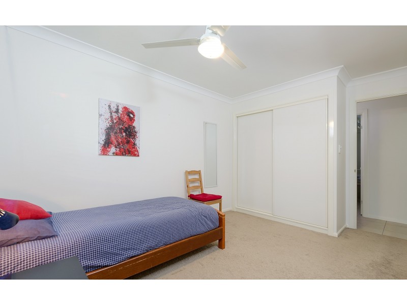 27 Rowland Street, Warwick QLD 4370