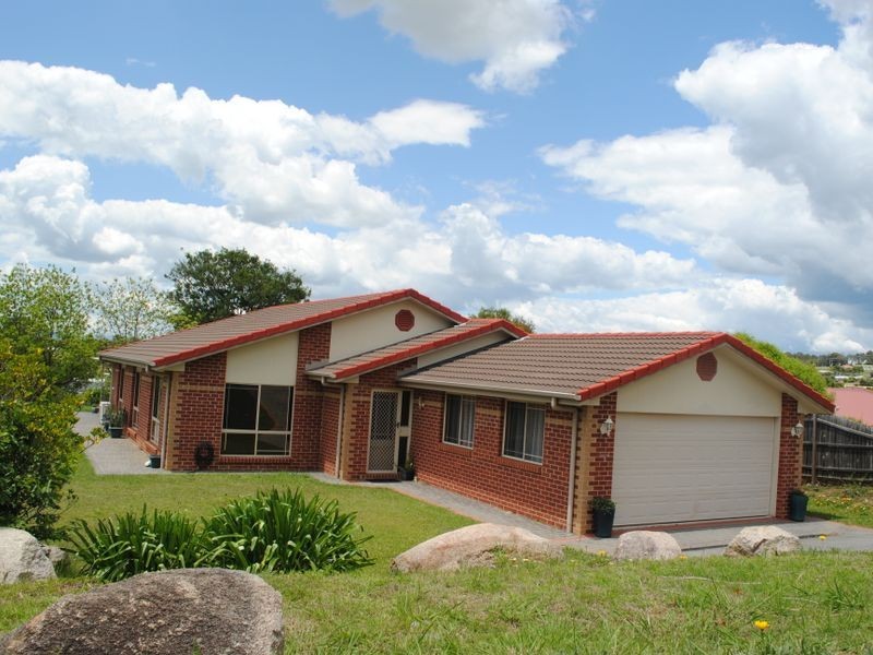 2 / 217 Pratten Street, Warwick QLD 4370