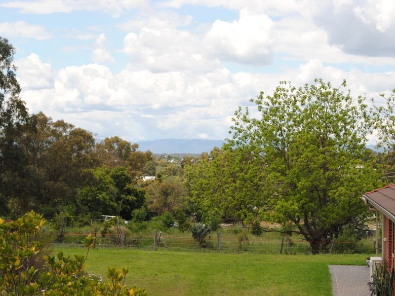 2 / 217 Pratten Street, Warwick QLD 4370
