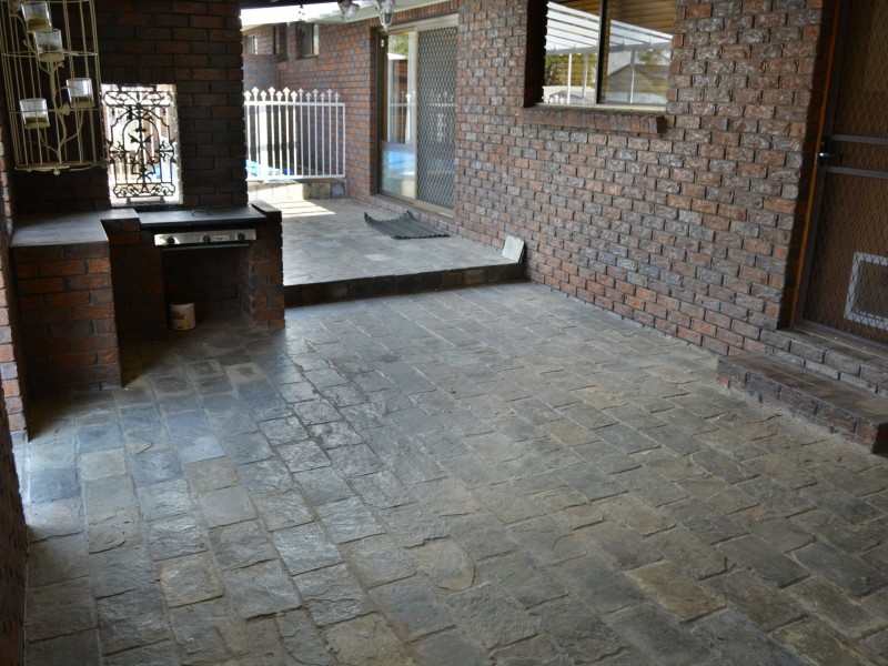 32 Fairway Drive, Warwick QLD 4370