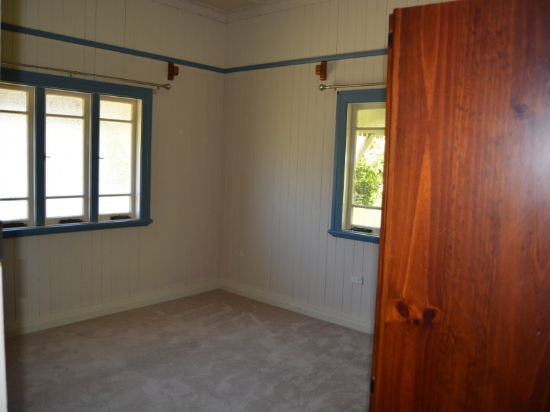 140 Percy Street, Warwick QLD 4370