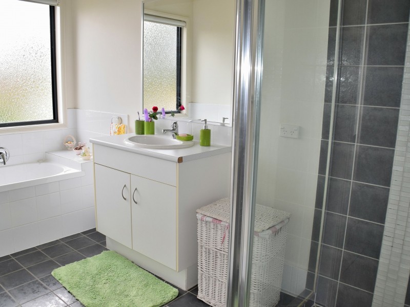 Unit 1/140 Dragon Street, Warwick QLD 4370