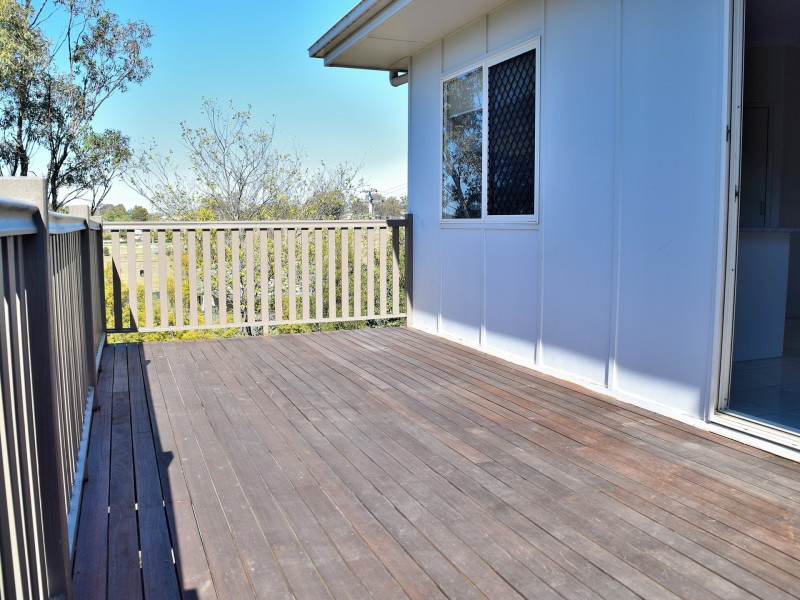 Unit 2/140 Dragon Street, Warwick QLD 4370