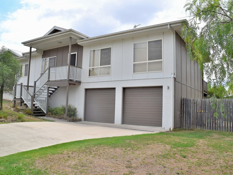 Unit 2/140 Dragon Street, Warwick QLD 4370