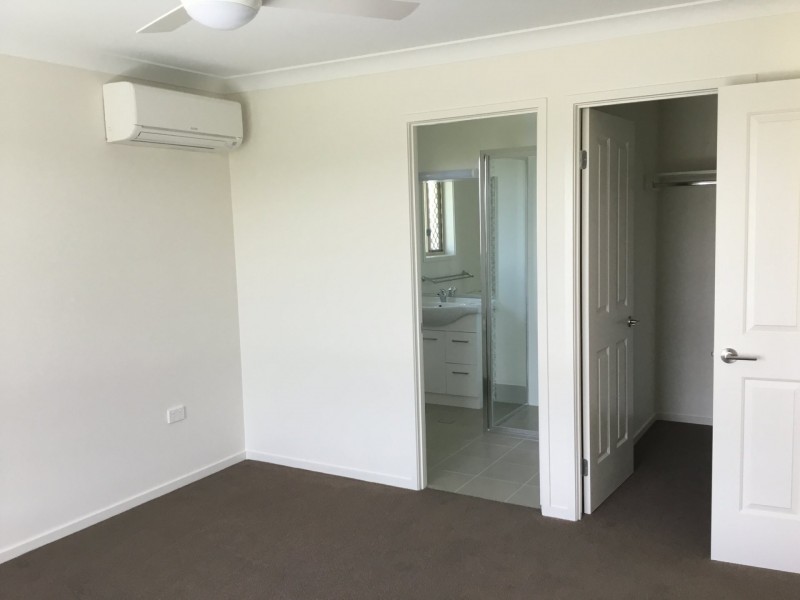 25 Lakeview Avenue, Warwick QLD 4370