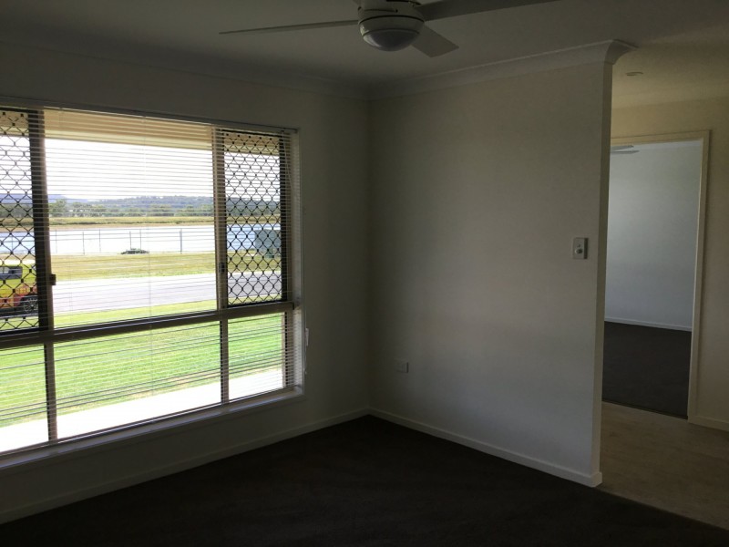 25 Lakeview Avenue, Warwick QLD 4370