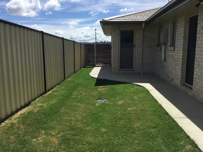 25 Lakeview Avenue, Warwick QLD 4370