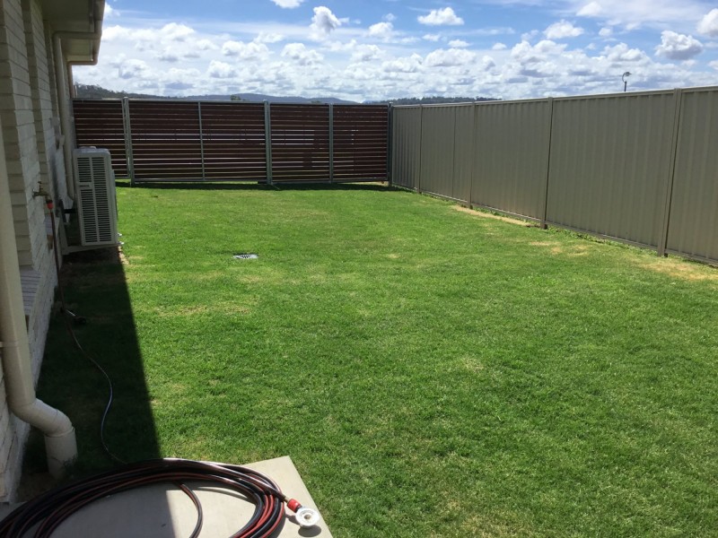 25 Lakeview Avenue, Warwick QLD 4370