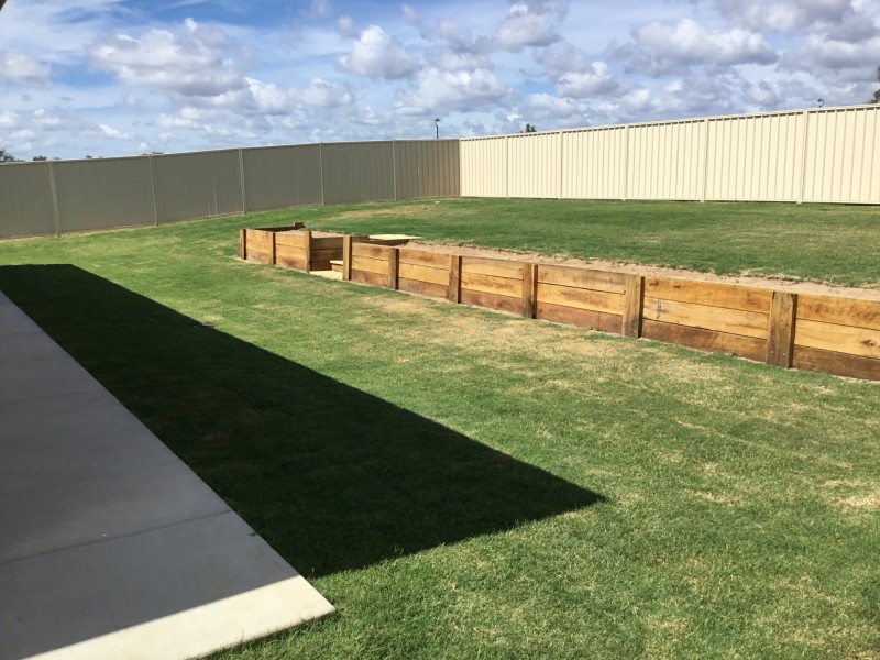 25 Lakeview Avenue, Warwick QLD 4370