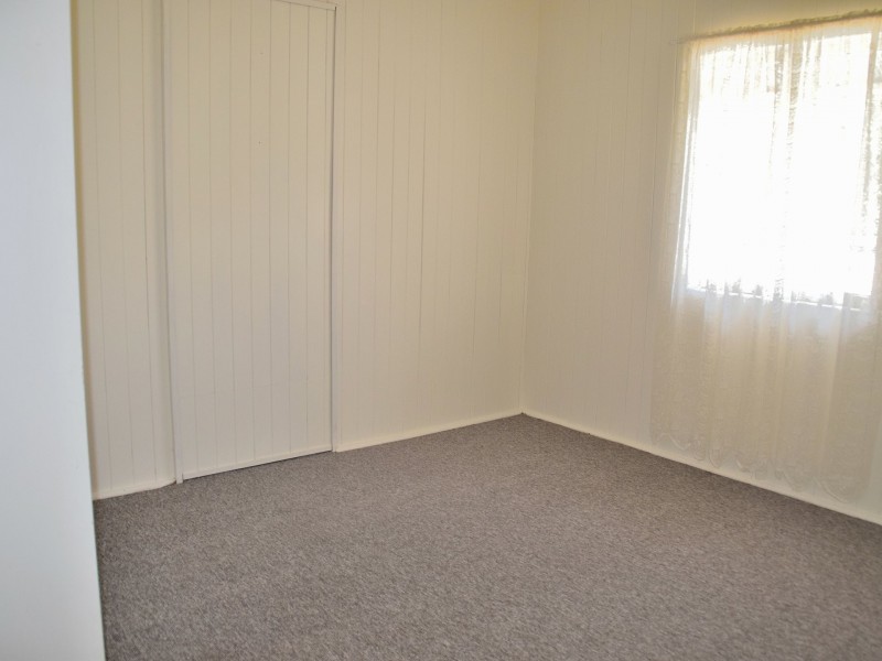 30 Stewart Avenue, Warwick QLD 4370