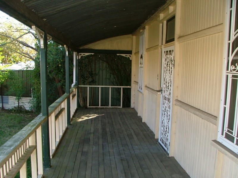 64 Percy Street, Warwick QLD 4370