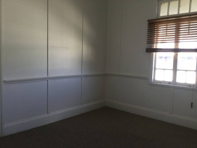 2/86 Herbert Street, Allora QLD 4362