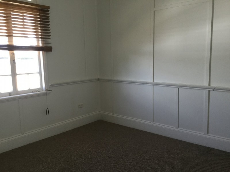 2/86 Herbert Street, Allora QLD 4362