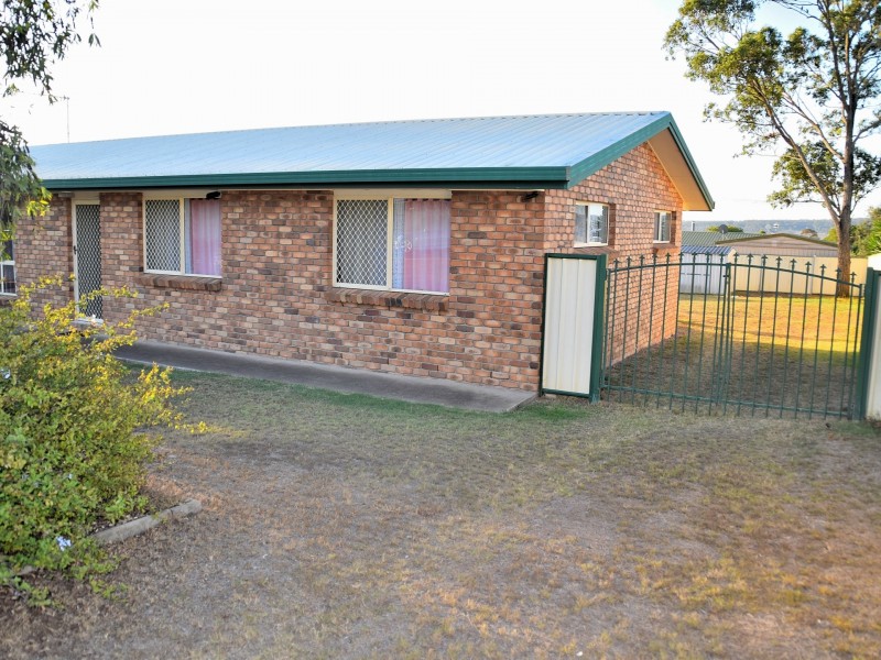 9 Howard Street, Rosenthal Heights QLD 4370