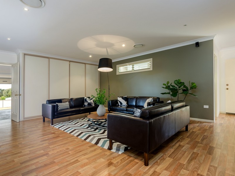 4 Rebecca Court, Warwick QLD 4370