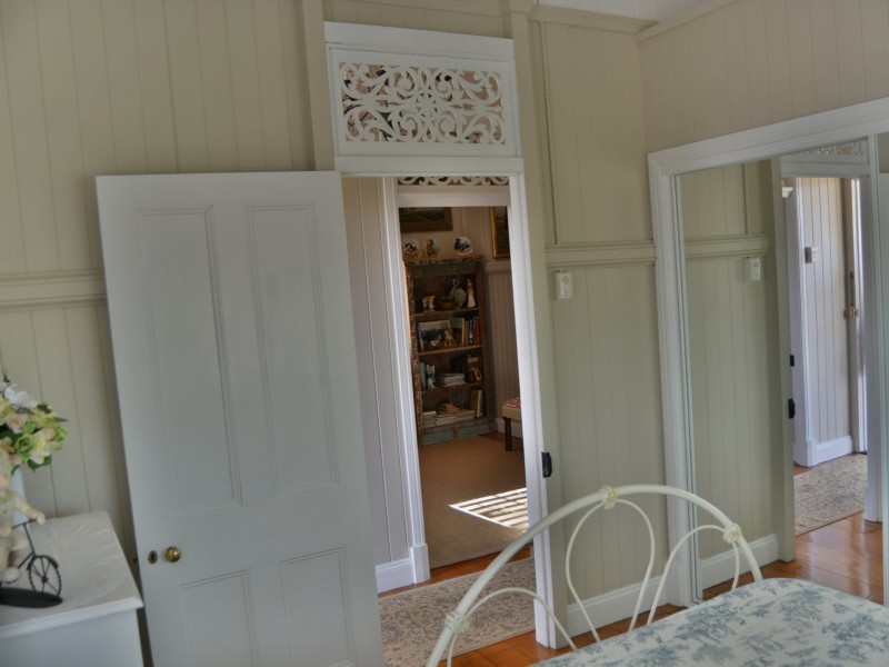 98 Goomburra Street, Hendon QLD 4362