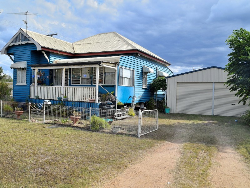 45 Dragon Street, Warwick QLD 4370