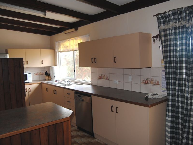 34 Cullen St, Warwick QLD 4370