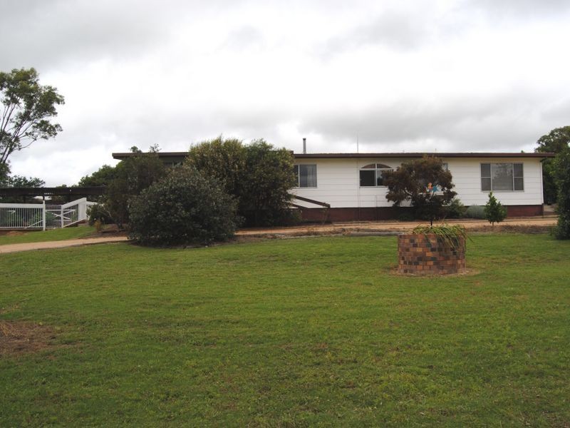 34 Cullen St, Warwick QLD 4370