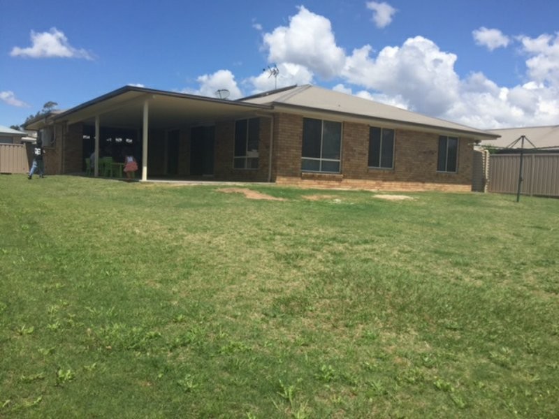 13 Rose Lea Court, Warwick QLD 4370