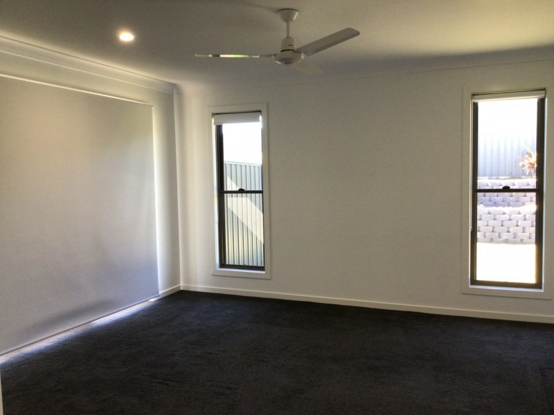 14 Pera Crescent, Warwick QLD 4370