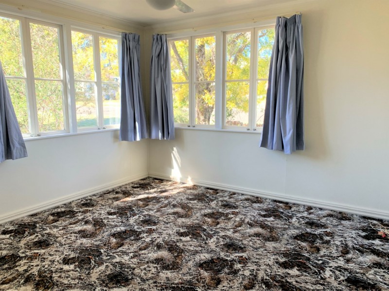 15 Evenden Street, Warwick QLD 4370