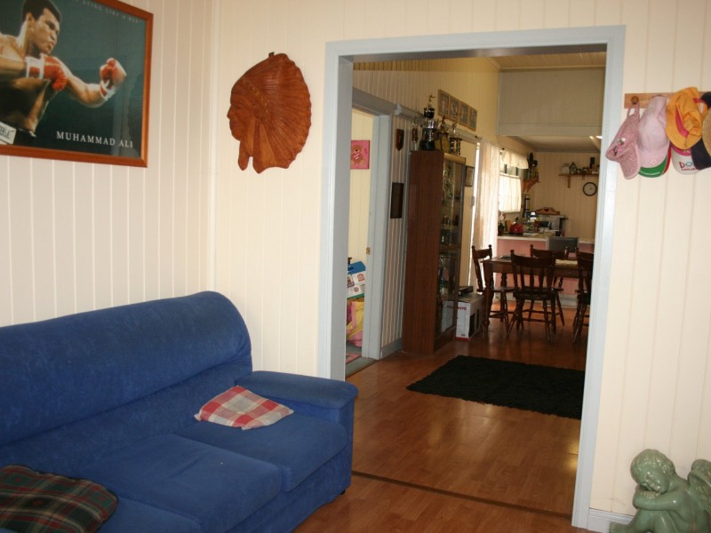 417 East Street, Warwick QLD 4370