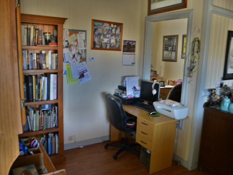 417 East Street, Warwick QLD 4370