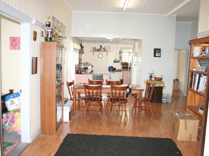 417 East Street, Warwick QLD 4370