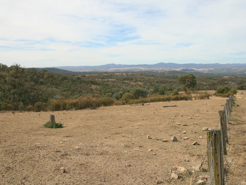 6281 Texas Road, Glenlyon QLD 4380