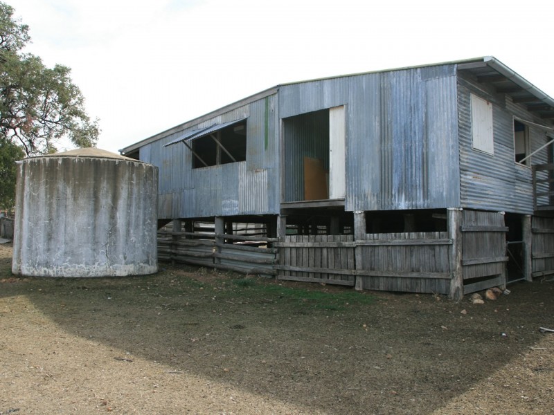 6281 Texas Road, Glenlyon QLD 4380