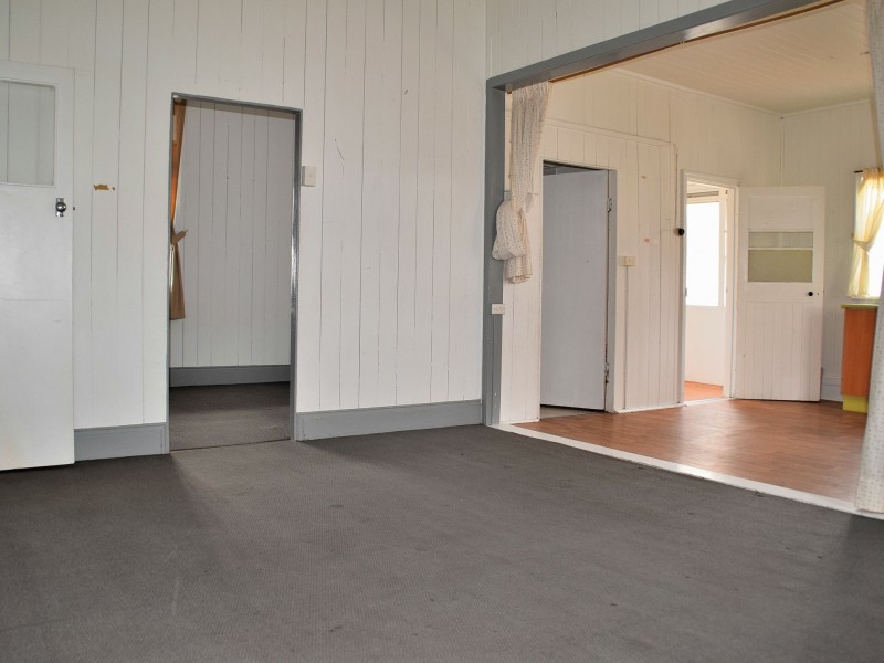 22 Lyons Street, Warwick QLD 4370