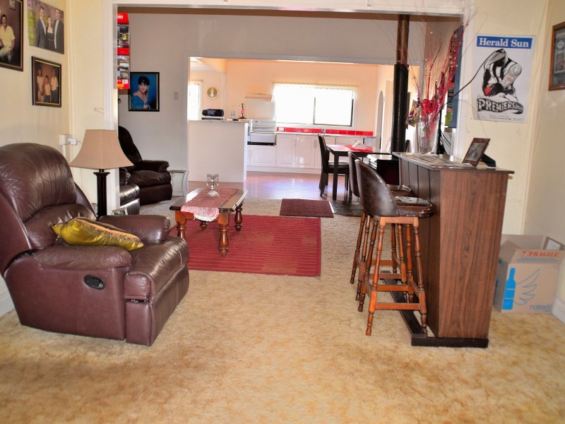 1424 Junabee Road, Junabee QLD 4370