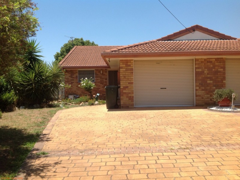 1/4 Wattle Avenue, Warwick QLD 4370