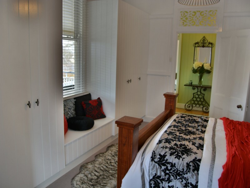 11 Wood Street, Warwick QLD 4370