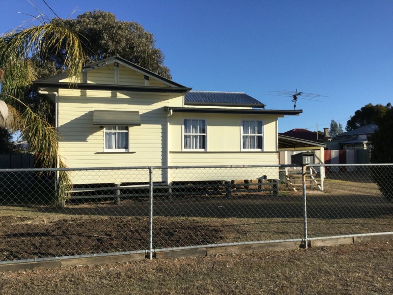 18 Hope Street, Warwick QLD 4370