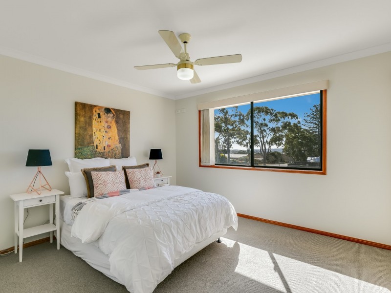 1/312A Hume Street, Centenary Heights QLD 4350