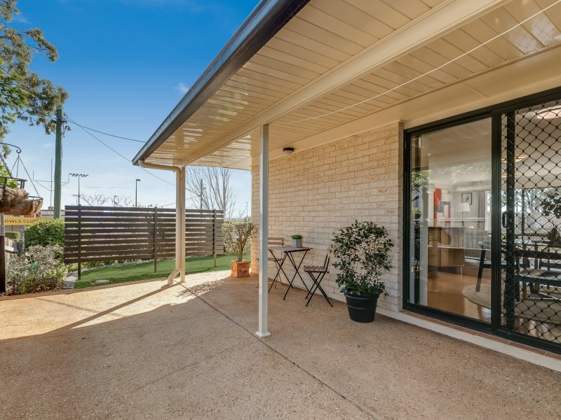 1/312A Hume Street, Centenary Heights QLD 4350