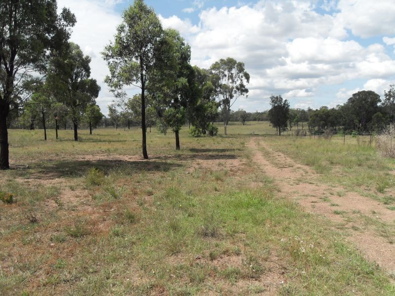 167 Rodgers Creek Road, Cunningham QLD 4370