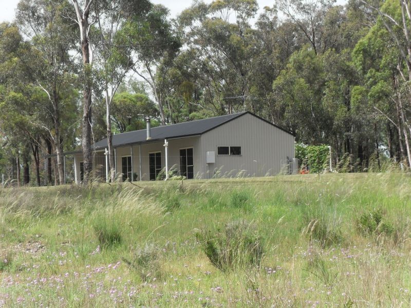 167 Rodgers Creek Road, Cunningham QLD 4370