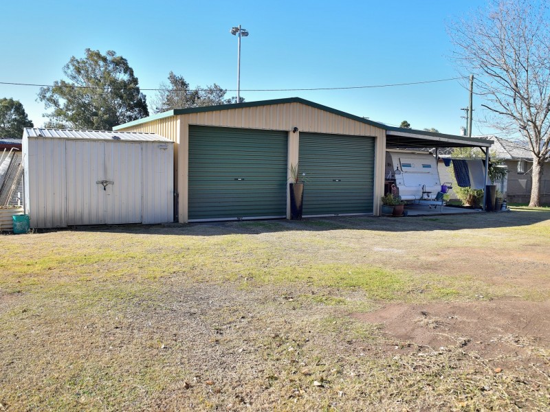 44 Willow Street, Killarney QLD 4373