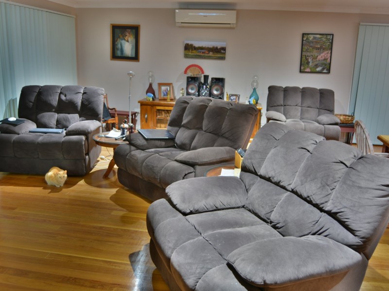 10 Lookout Place, Rosenthal Heights QLD 4370