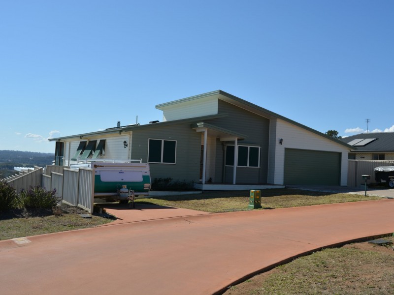 10 Lookout Place, Rosenthal Heights QLD 4370