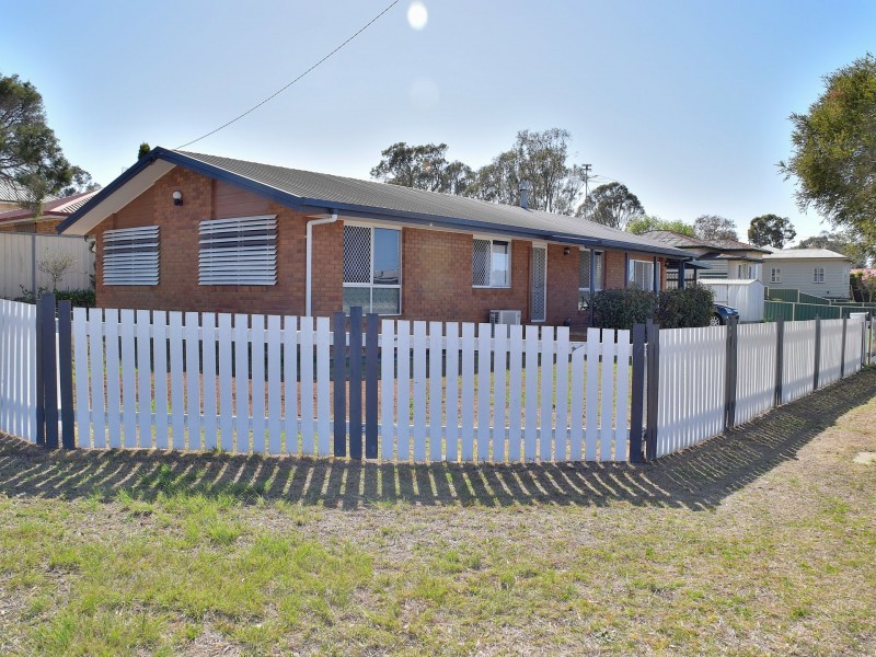 111 Cleary Street, Warwick QLD 4370